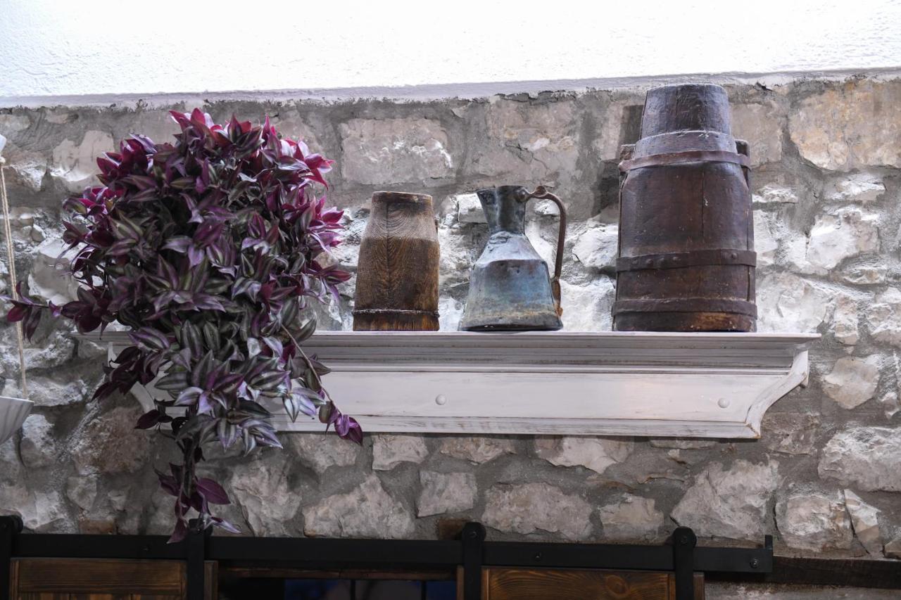 Villa Kokoshi, An Extraordinary Experience. Berat Exterior photo